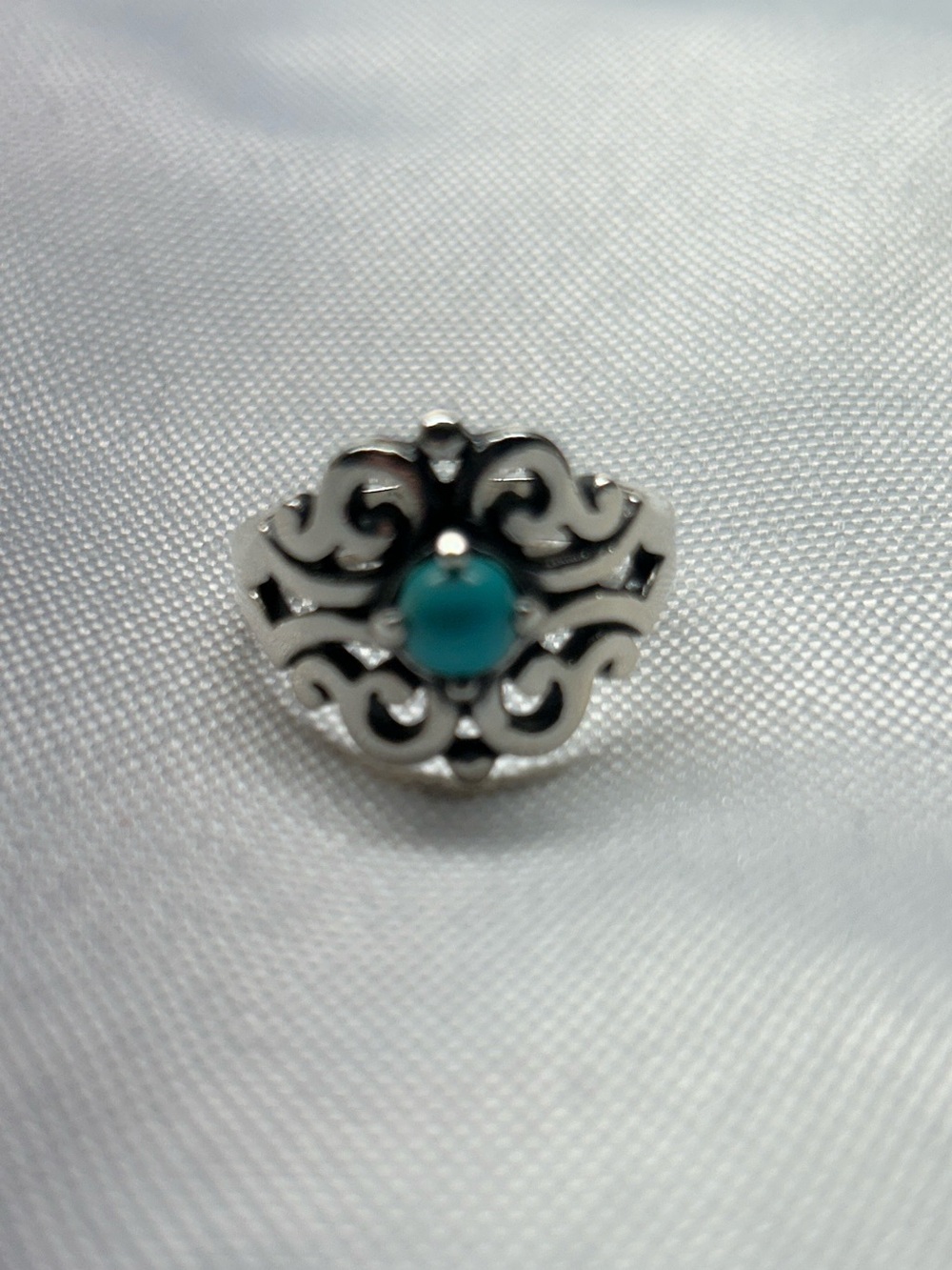RETIRED James Avery Turquoise Spanish Lace Ring - Picture 2 of 8